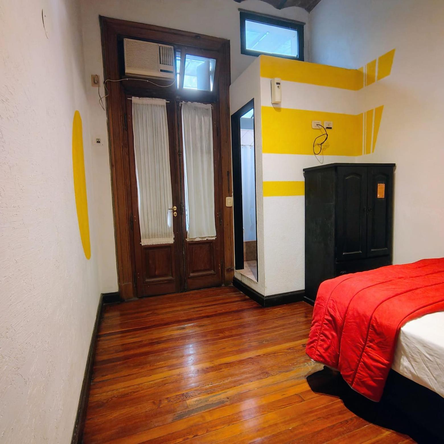 Parla Hostel บัวโนสไอเรส ภายนอก รูปภาพ